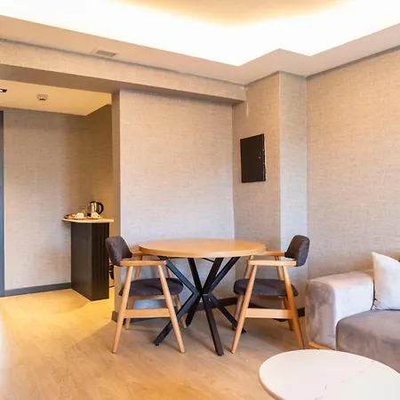 Ramada By Wyndham Szálloda 5*
