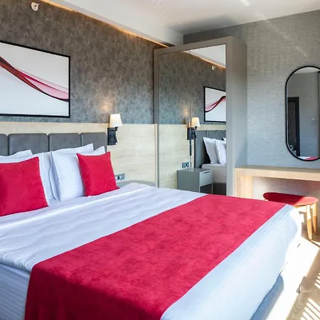 Ramada By Wyndham 5* دالامان