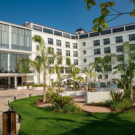 Ramada By Wyndham 5*