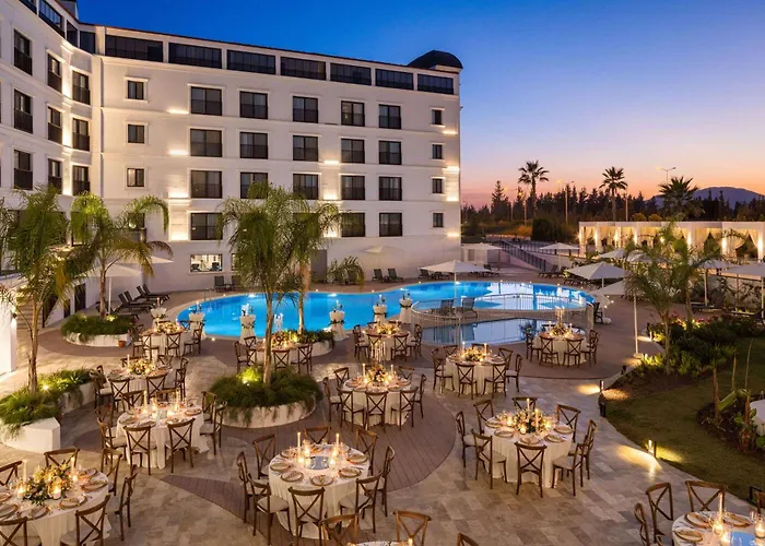 מלון Ramada By Wyndham