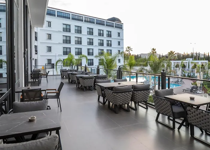 מלון Ramada By Wyndham