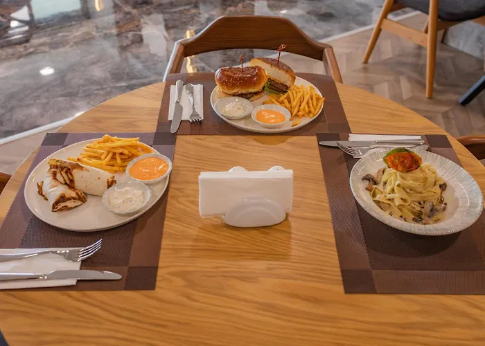 Ramada By Wyndham 5*